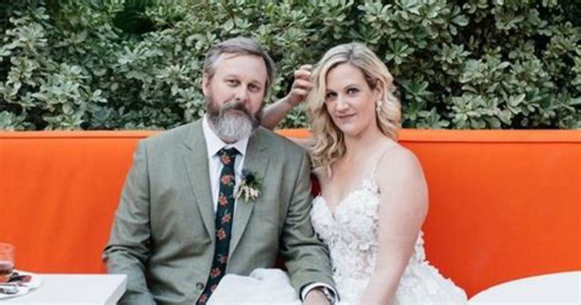 Matthew Logelin Blog, Bio, Wiki, Age, Wife, Books, and Net Worth