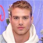 Matthew Noszka- Bio, Girlfriend, Height, Career, Net Worth