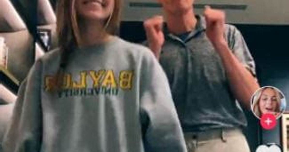 Meet Abby Carlisle – Photos of Rick Carlisle’s Daughter