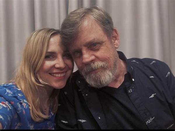 Meet Chelsea Hamill – Photos of Mark Hamill’s Daughter with Wife Marilou York