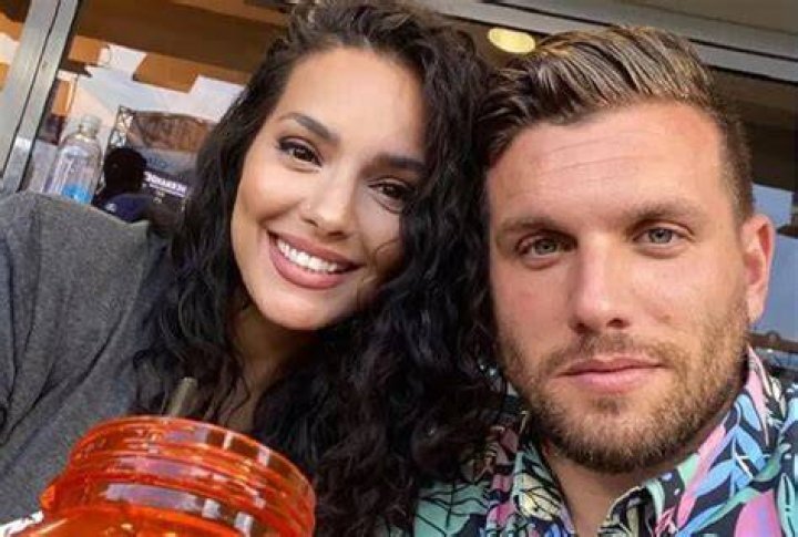 Meet Chris Distefano&rsquo;s wife Bio and personal life of Jazzy Distefano