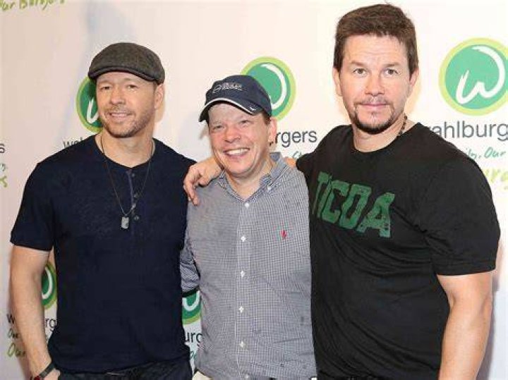 Meet Donnie Wahlberg's Wife Jenny McCarthy Who Mended His Heart after a