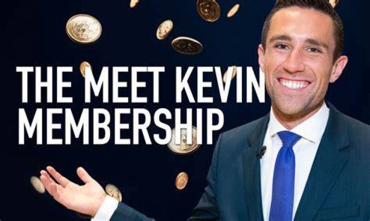 Meet Kevin Cash's Wife Emily Cash (Bio, Wiki)