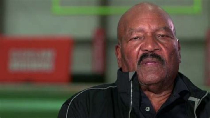 Meet NFL Legend Jim Brown's 38Year Younger Wife of 24 Years & Their 2