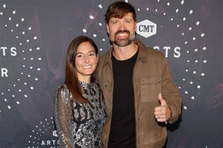MEET WALKER HAYES&rsquo; DAUGHTER LILA SHE TAKES OVER TIKTOK