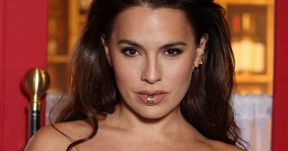 Melia Kreiling Net Worth