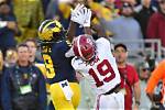 Michigan S Rod Moore Suffers Major Knee Injury: What's Next for the Wolverines?