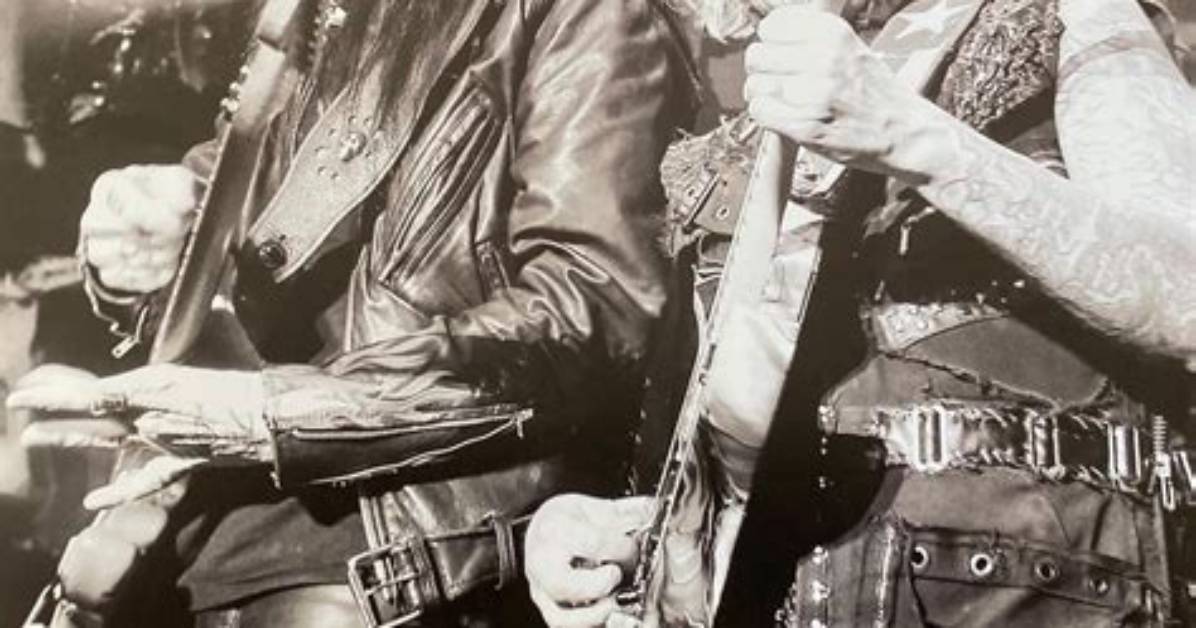 Mick Mars of M%C3%B6Tley Cr%C3%Bce Net Worth 150. Jpg