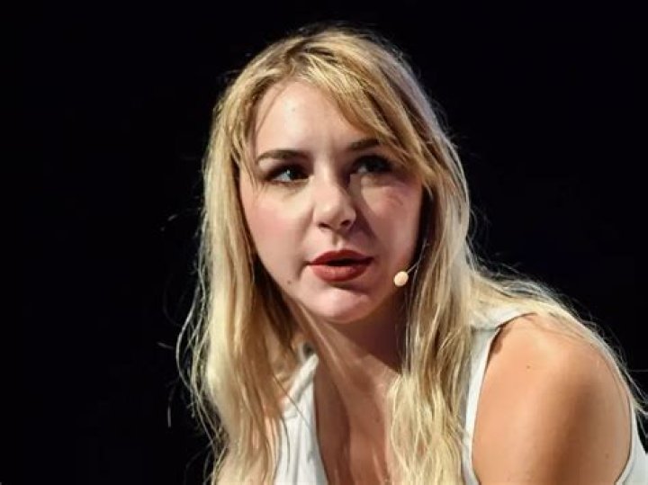 Mikhaila Peterson Bio, Age, Net Worth, Education, Career, Relationship