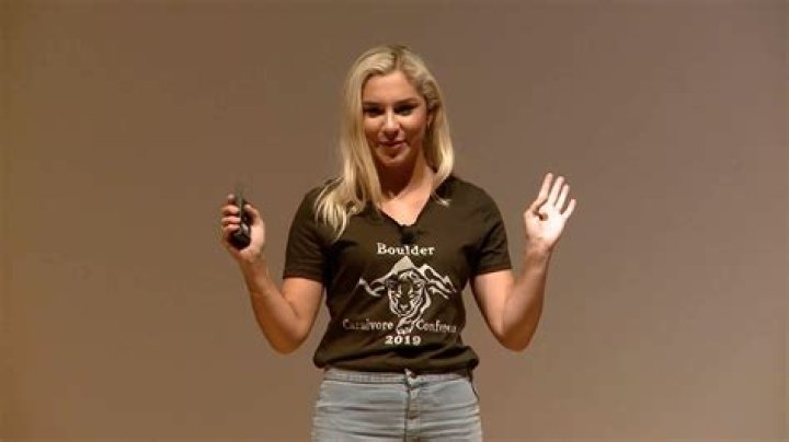 Mikhaila Peterson Biography; Net Worth, Age, Podcast, Education And