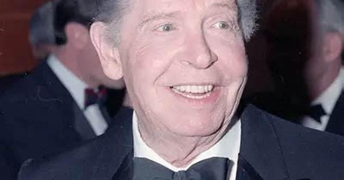 Milton Berle Net Worth – How Much Is Berle Worth?