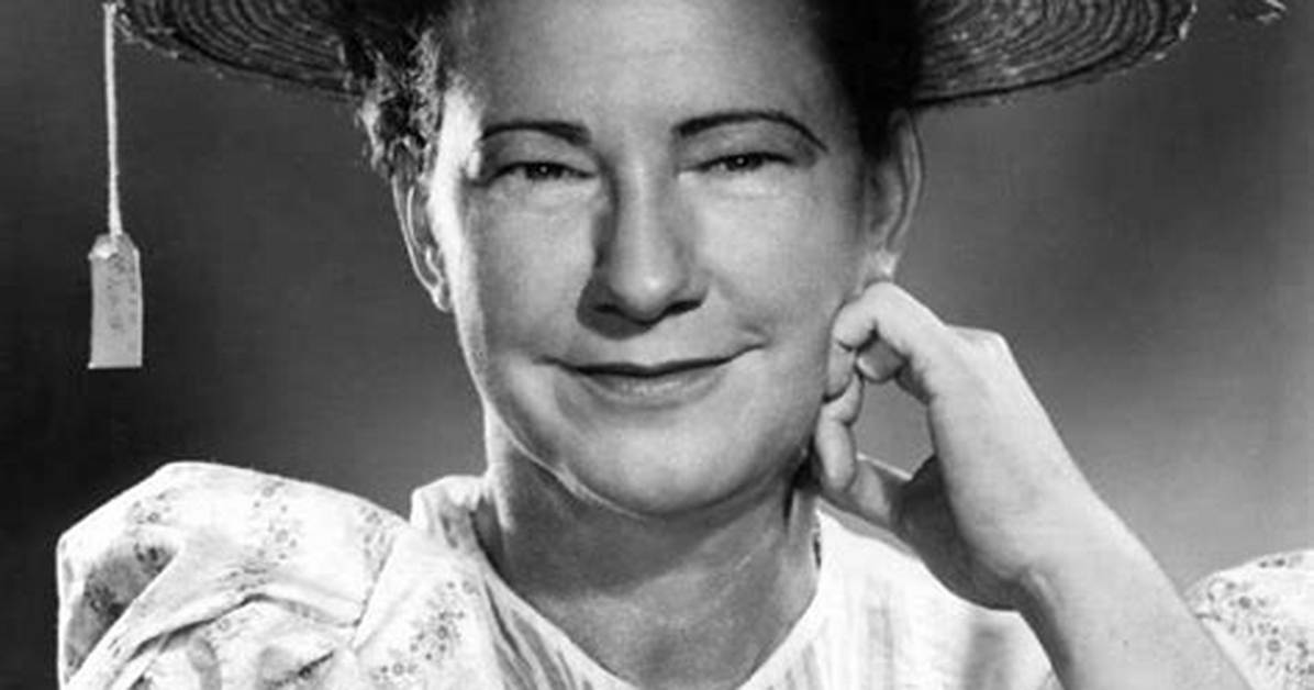 Minnie Pearl Net Worth – How Much Is Minnie Pearl Worth?