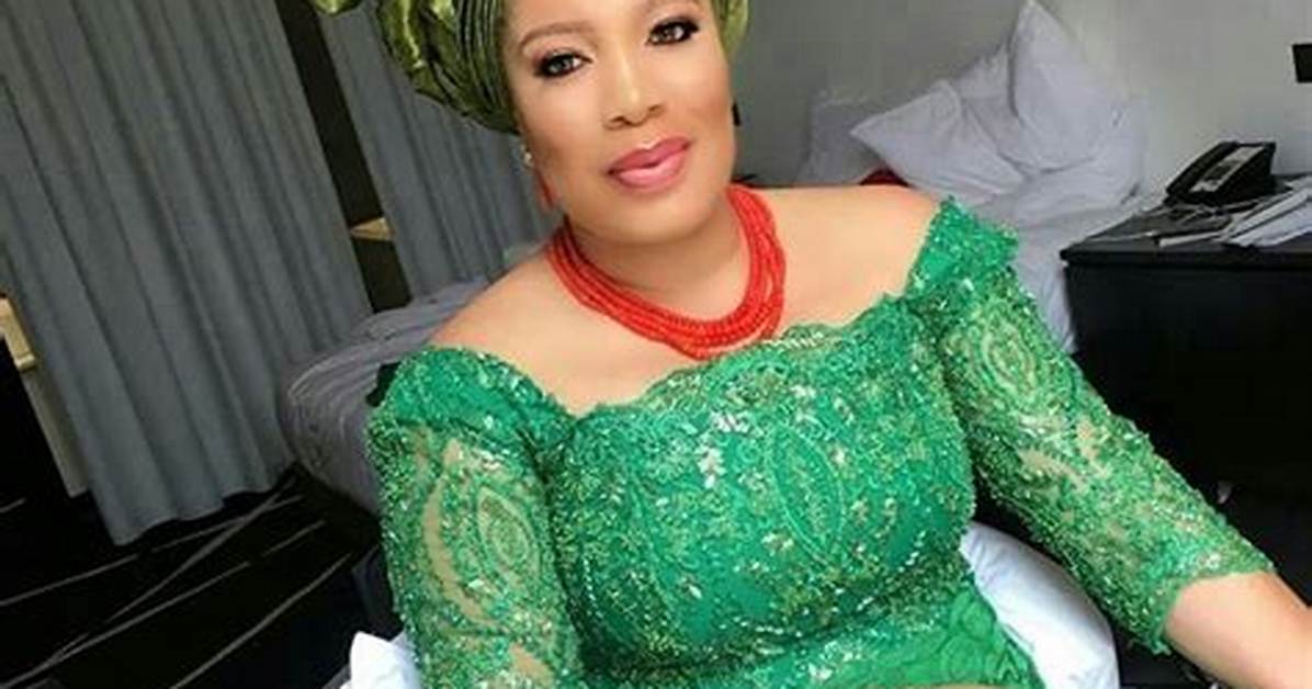 Monalisa Chinda Biography: Age, Husband, Daughter, Movies & Net Worth