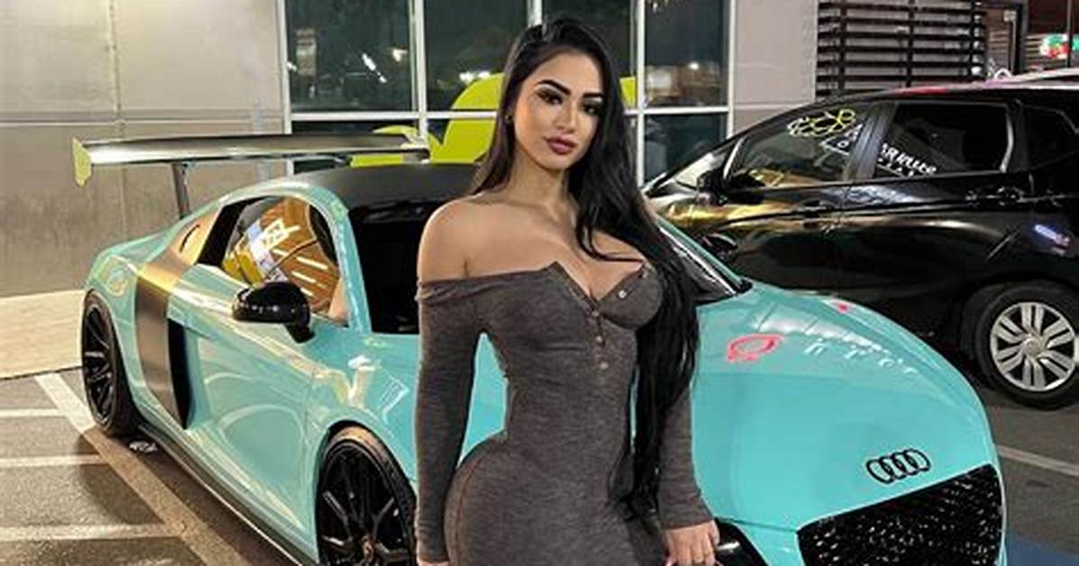 Nadia Khar Net Worth
