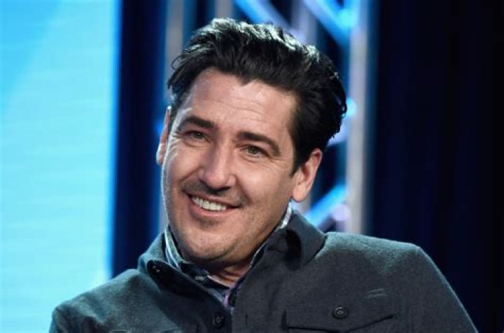 Net Worth Uncovered: Jon Knight's Financial Success