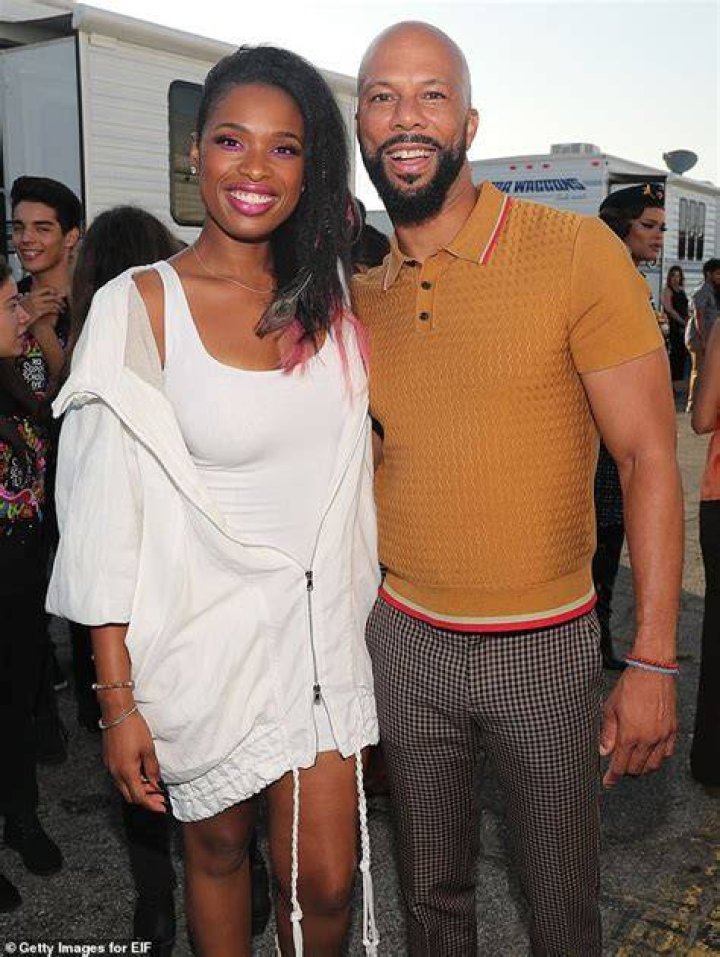 NEW Couple! Jennifer Hudson Dating With Rapper Common! YouTube