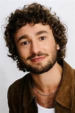 Newcomer Talented American Actor Gabriel Labelle Age