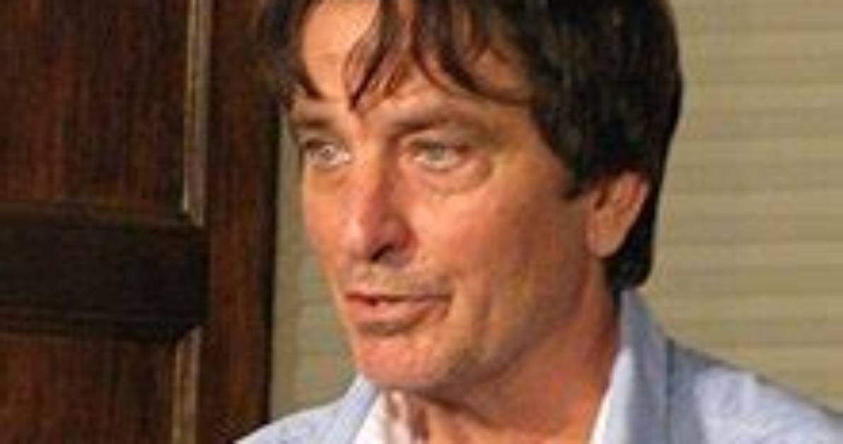 Nick Flynn – Poet, Writer | Wiki, Age, Height, Net Worth, Relationship, Ethnicity, Career