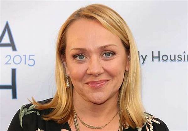 Nicole Sullivan Bio: Age, Husband, Net Worth, Movies and Tv Shows