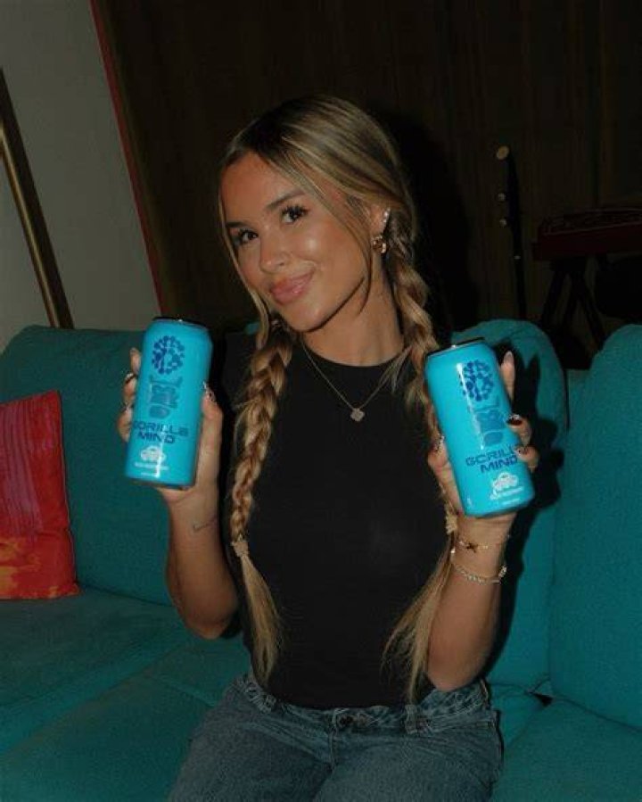 NOELLE LEYVA (noelleleyva) • Instagram photos and videos Feminine