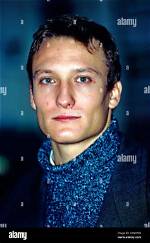Oliver Masucci