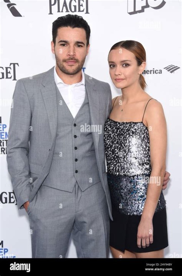 Olivia Cooke & Christopher Abbott Buddy Up at the U.S. Open! Photo