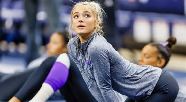 Olivia Dunne Rival Breckie Hill Stuns In Daring New Instagram Pic And