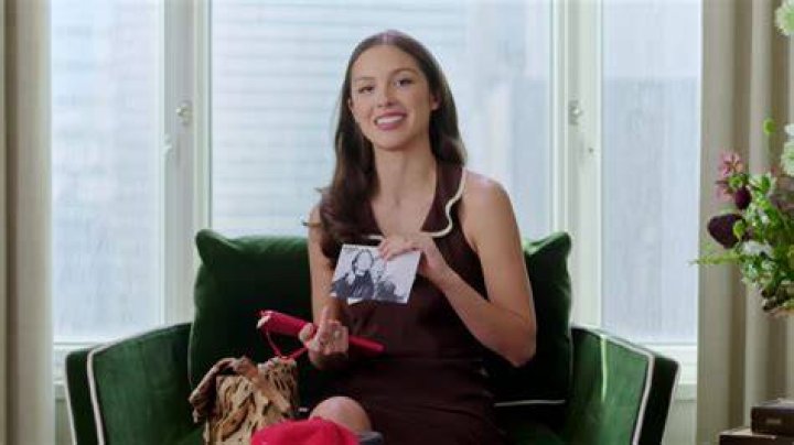 Olivia Rodrigo inside Taylorendorsed megahit 'Drivers License'