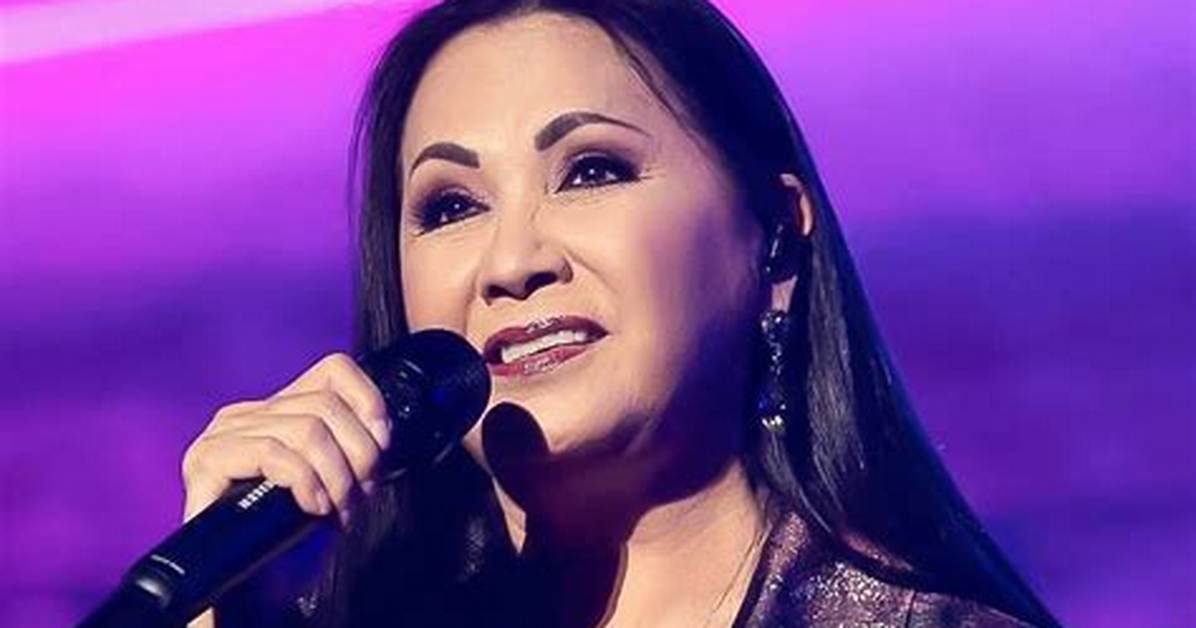 One Not to Miss Is Ana Gabriel’s Response When Asked If She Is Gay