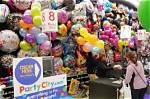 Party City Employee Spends More Than 2 Hours on Order for 306 Helium Balloons