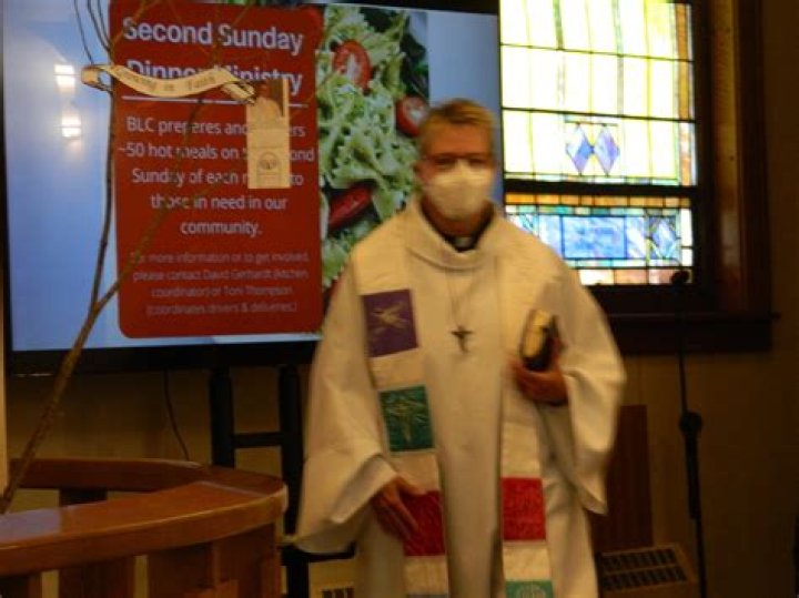 Pastor Julie before worship Bethlehem Lutheran Church