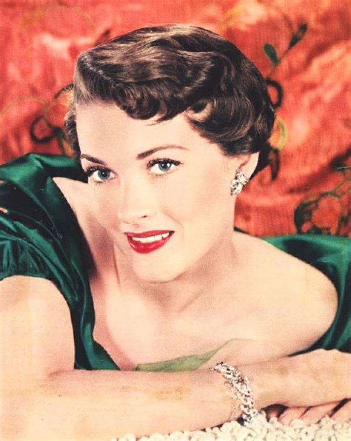 Paula Raymond IMDb