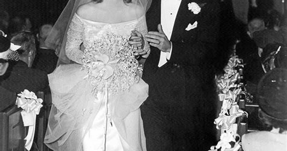 Peggy Dow Net Worth