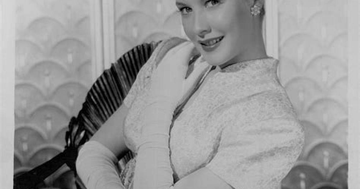 Penny Edwards Net Worth