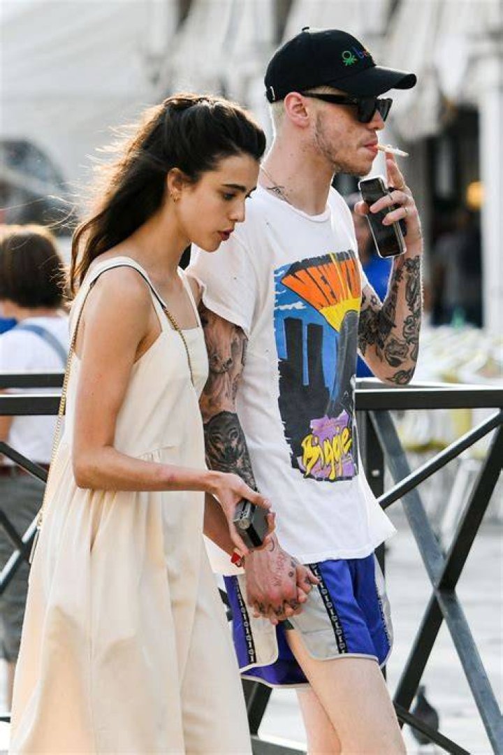 Pete Davidson, Girlfriend Margaret Qualley Link Arms in Venice