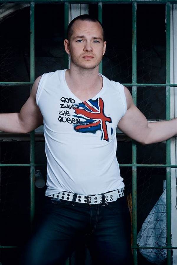 Peter Paige Height