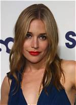 Piper Perabo – Biography, Facts & Life Story