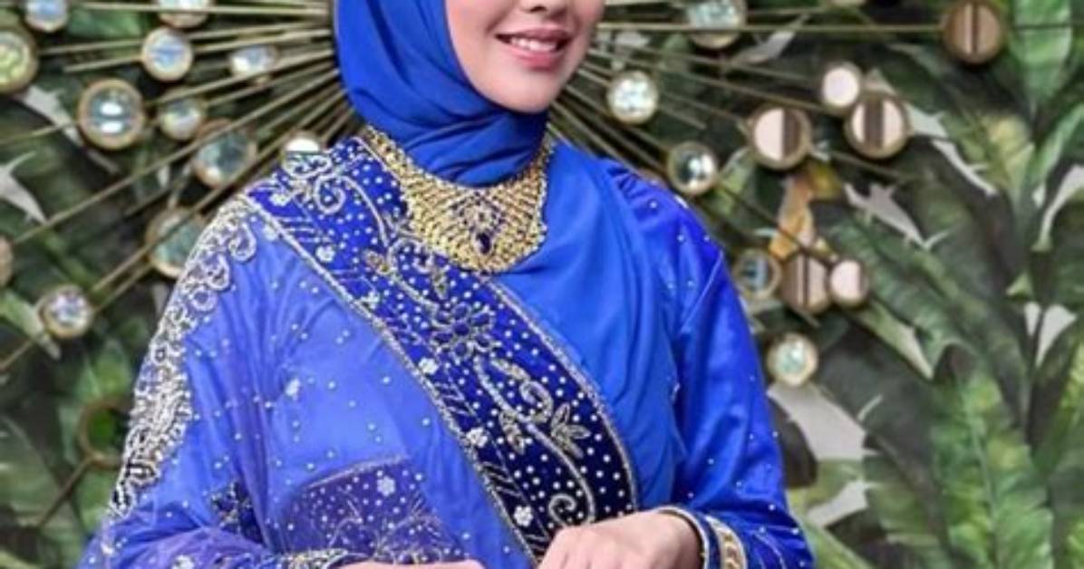 Putri Marino Indonesian Actress | Net Worth, Age, Bio, Wiki, Career, Family, Nationality, Ethnicity, Partner, Photos and Facts