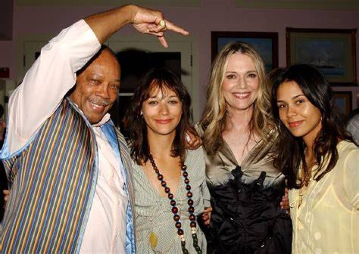 Quincy Jones’s 6 Daughters Got Him To Apologize For Recent Comments