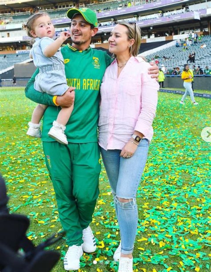 Quinton de Kock and Sasha Hurly's mushy pictures will make you believe