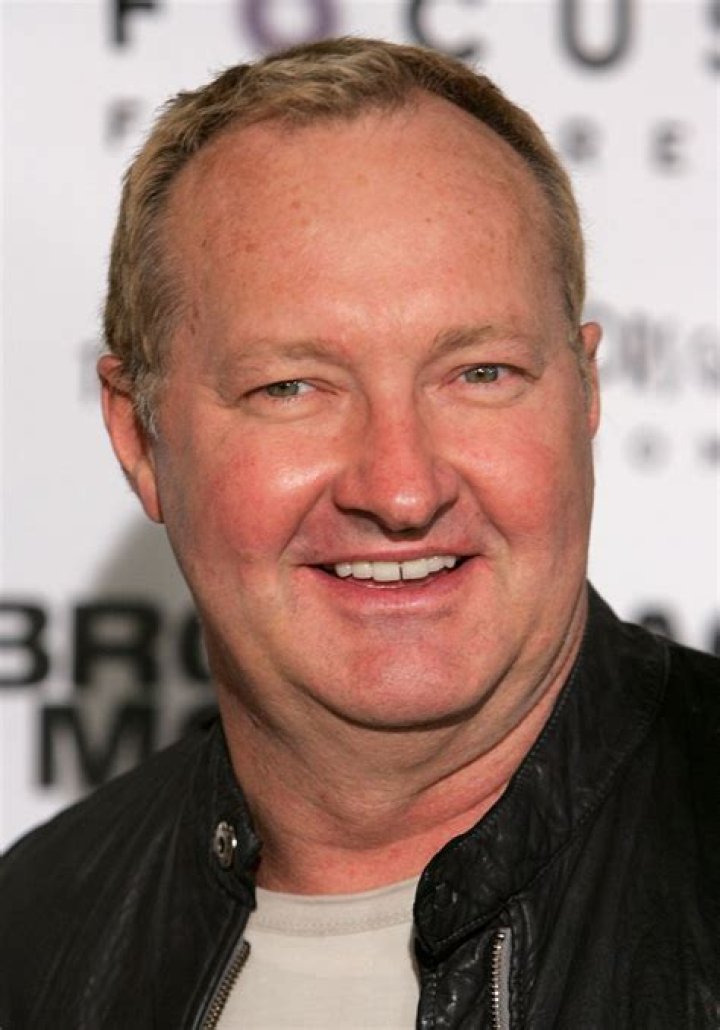 Randy Quaid to stay in VT, hopes to firefighter