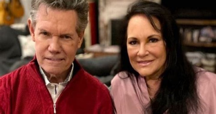 Randy Travis opens up about childhood trauma, addiction in new memoir