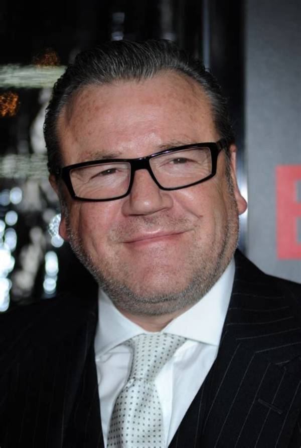 Ray Winstone Net Worth
