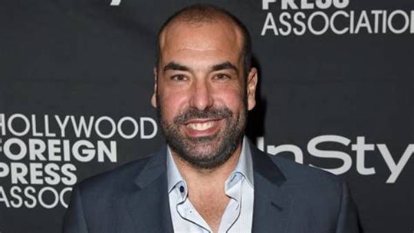 Rick Hoffman