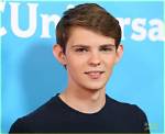 Robbie Kay- Net Worth, Age, Height, Girlfriend, Ethnicity and Wiki!