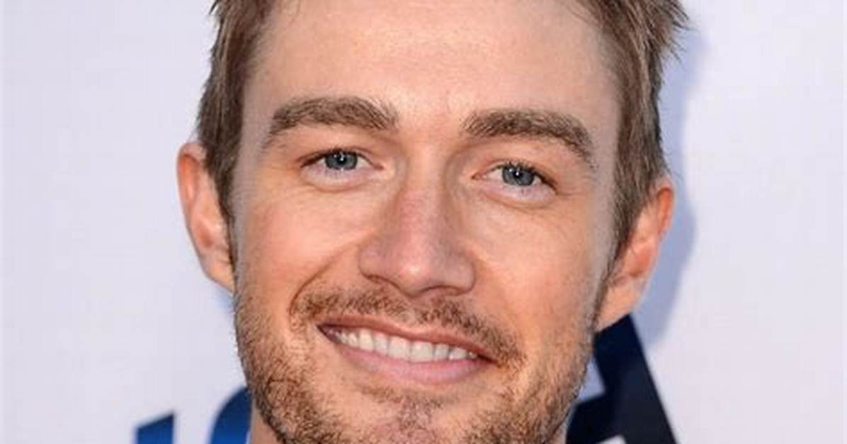 Robert Buckley