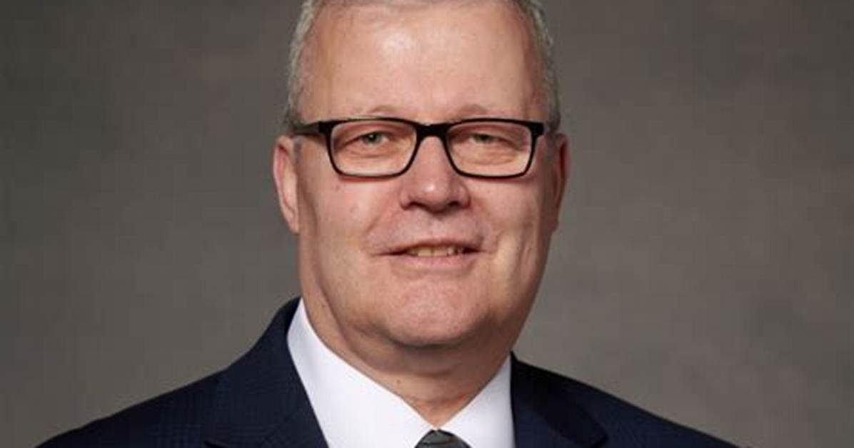 Robert Mendenhall