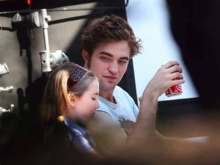 Robert Pattinson Australia &raquo; Blog Archive &raquo; Robert Pattinson 12 Months