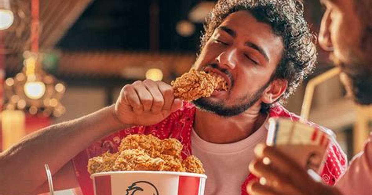 Russians Are Obsessed with Models Eating Kfc on Social Media