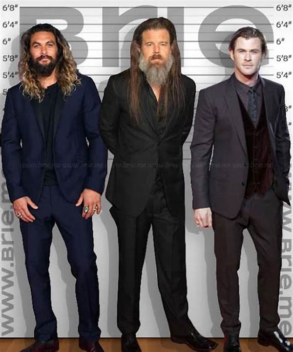 Ryan Hurst Height